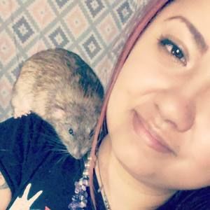 Meet your Posher, Christy